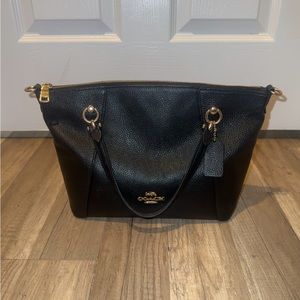 COACH Black Leather Satchel comes with crossbody strap